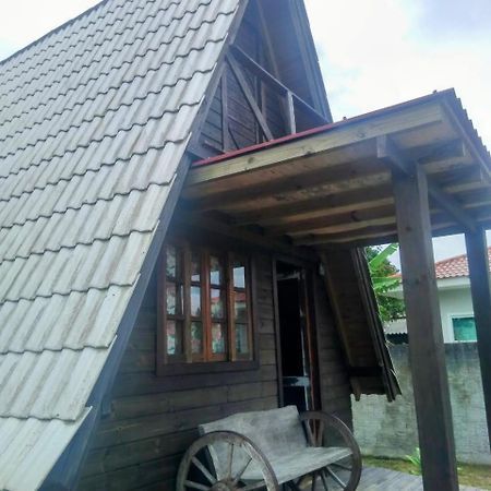 Cabana Aroeira 8 Min Da Guarda Do Embau 帕罗卡 外观 照片